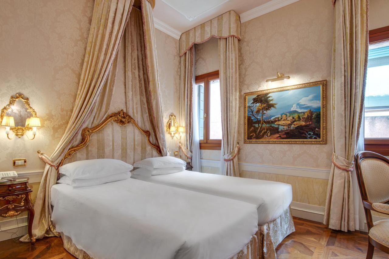 Canal Grande Hotel 4*